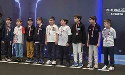 Büyükşehir Satranç Takımı'ndan Türkiye şampiyonluğu