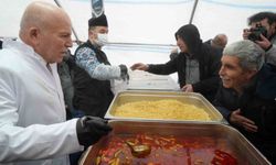 Büyükşehir'den 5 bin aileye Ramazan desteği