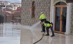 Camilerde Ramazan ayı temizliği yapıldı