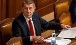 Çekya Başbakanı Babis, NATO savunma harcamalarında artışı reddetti