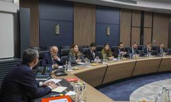 CHP Genel Başkanı Özel, Diyarbakır Kent Koruma ve Dayanışma Platformu temsilcileriyle bir araya geldi