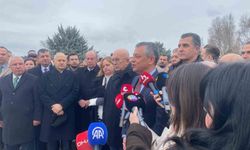 CHP'nin eski Genel Başkanı Deniz Baykal mezarı başında anıldı