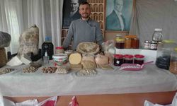 Çiftçilerden topladıklarıyla ramazan kolisi hazırlıyorlar