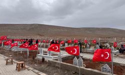 Çorum Belediyesi kardeş şehir Afşin'i deprem felaketinin yıldönümünde yalnız bırkmadı