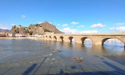 Çorum'da kış yağışlarıyla Kızılırmak'ın debisi yükseldi