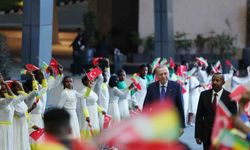 Cumhurbaşkanı Erdoğan'a Etiyopyalı çocuklardan coşkulu karşılama