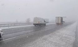 Denizli'nin yüksek kesimlerinde kar yağışı etkili oluyor