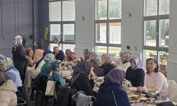 Dikiş nakış kursu kursiyerleri kahvaltıda buluştu