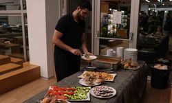 Düzce'de ilk sahurda gençler yalnız bırakılmadı