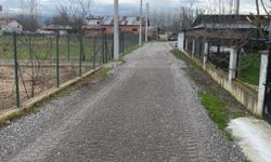 Düzce'de köy yollarında iyileştirmeler sürüyor