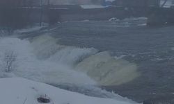 Elazığ'da sağanak yağış sonrası dereler coştu