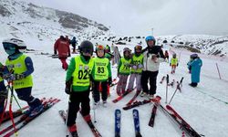 Ergan Dağı Kayak Merkezi'nde yarışma heyecanı başladı