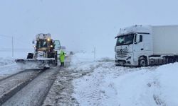 Erzincan-Sivas ve Erzincan-Erzurum yolunda tipi engeli