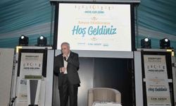 Esenyurt Belediyesi'nin Ramazan etkinliklerinde Nurullah Genç Esenyurtlularla buluştu