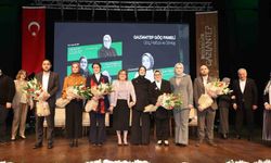 Gaziantep Büyükşehir'in ev sahipliğinde 'Yeşil Otobüs' Belgesel Filmi'nin ilk gösterimi yapıldı