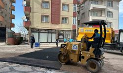 Gebze'de ulaşım konforu için asfalt yama çalışması yapılıyor