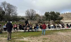 Genç eller geçmişin izlerini seramik ile şekillendirdi