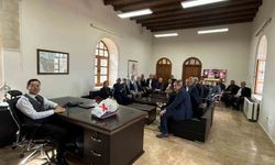 Gercüş Kaymakamı Öztaş muhtarlarla bir araya geldi