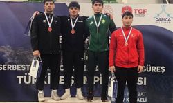 Grekoromende Denizlili genç Türkiye şampiyonu oldu