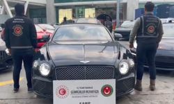 Gümrükten usulsüz geçirilen 65 lüks araca el konuldu: 22 gözaltı
