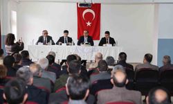 Iğdır Valisi Taşolar, Aralık ilçesinde muhtarlarla bir araya geldi