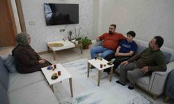 İslahiyeli depremzedeler: 'Devlet-millet el ele ayağa kalktık'