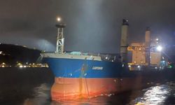 İstanbul Boğazı'nda demiri dolanan kargo gemisi, Büyükdere Liman'ına demirlendi