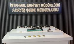 İstanbul merkezli 7 ilde düzenlenen yeni nesil suç örgütlerine yönelik operasyonda gözaltına alınan 42 şüpheli adliyeye sevk edildi