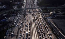 İstanbul trafiğinin Ramazan mesaisi: Erkenden başlayan trafik, iftar ile gelen sessizlik
