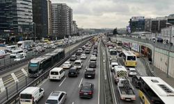 İstanbul'da iftar öncesi trafik yoğunluğu yüzde 87'e çıktı