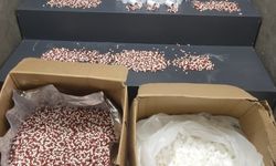 İzmir'de 104 bin adet uyuşturucu hap ele geçirildi