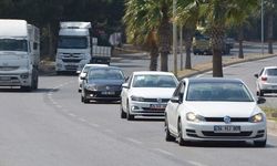 İzmir'de trafiğe kayıtlı araç sayısı 2 milyon 106 bin 883 oldu