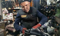 Kahramanmaraş'ta 38 yıllık usta eski ayakkabılara yeniden hayat veriyor