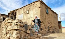 Kahramanmaraş'ta yıllara meydan okuyan evler görüntülendi