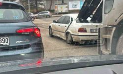 Kamyondaki demirler önündeki araca ok gibi saplandı, facia ucuz atlatıldı