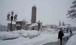 Kar durdu soğuklar geldi