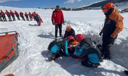 Kars'ta nefes kesen çığ tatbikatı: Ekipler zamanla yarıştı