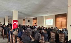 Kars'ta üreticilere bitki koruma eğitimi