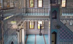 Kemer'de Ramazan öncesi camilerde temizlik yapıldı