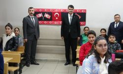 Kilis'te 2. dönemin ilk dersinin konusu 'Bayrak' oldu