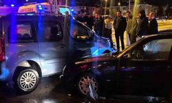 Kırmızı ışık ihlali kazaya neden oldu: 2 yaralı