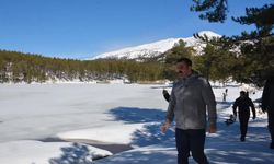 Köyceğiz Gökçeova Göleti dondu