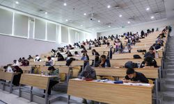 KTO Karatay'da ödüllü deneme sınavı ile YKS provası yapıldı