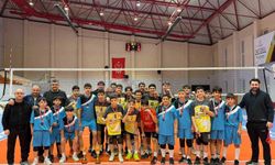 Küçük Erkekler Voleybol Süper Ligi maçları tamamlandı