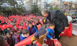 Kütahya'da 2. dönemin ilk dersinin konusu 'Bayrak' oldu