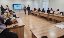 Kütahya'da öğretmenlere yönelik TÜBİTAK proje hazırlama eğitimi başladı