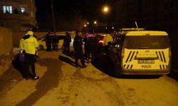 Malatya'da polisin 'dur' ihtarına uymayan araçtan uyuşturucu çıktı