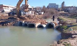Mardin Büyükşehir Belediyesi Kızıltepe'de tahrip olan köprünün yerine yeni köprü inşa etti