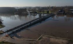 Meriç Nehri taştı, ovalar su altında kaldı