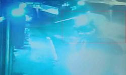 Motosikletli gencin hayatını kaybettiği kaza kamerada